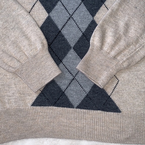 Children’s Place Boys 4 Tan Argyle Sweater EUC - Picture 4 of 7